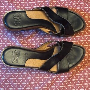 Sofft Women's Black Slide Sandals
